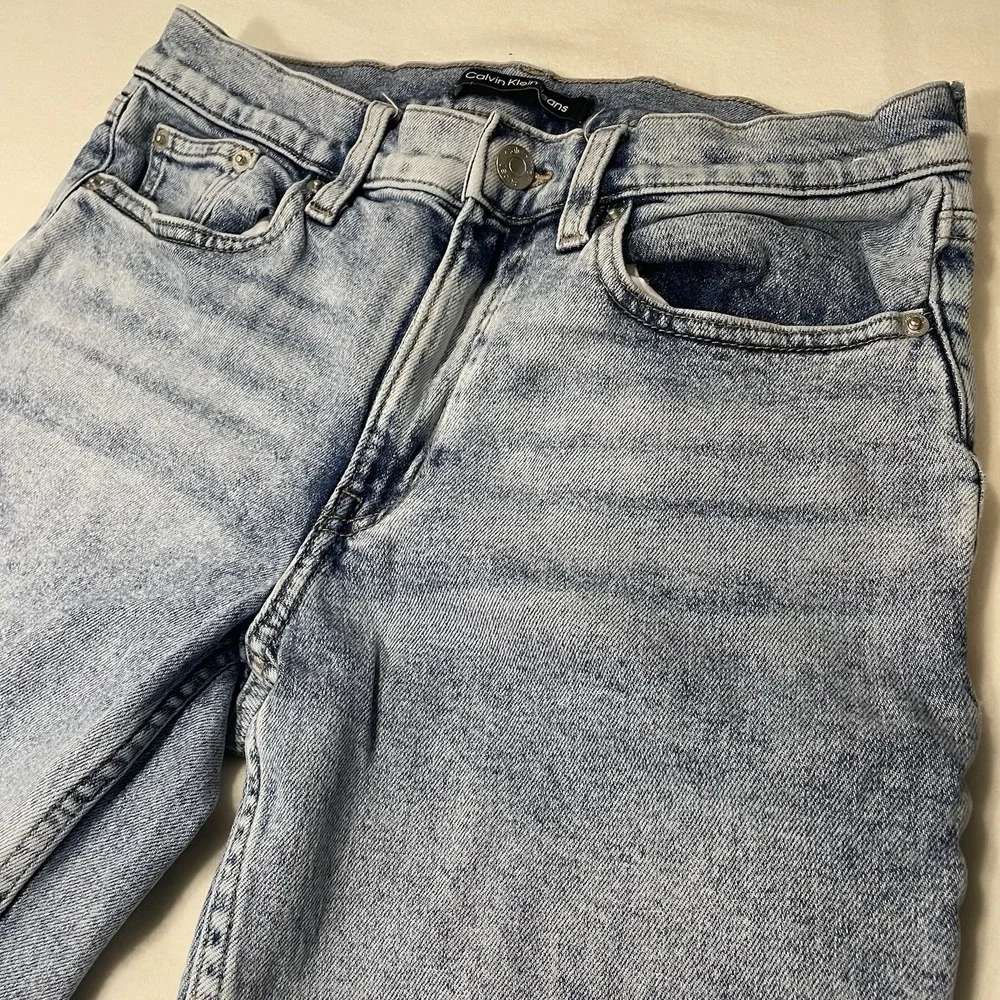 Calvin Klein Womens Mid-Rise Tapered Leg Blue Jeans Size 26 Frayed‎ Ankles